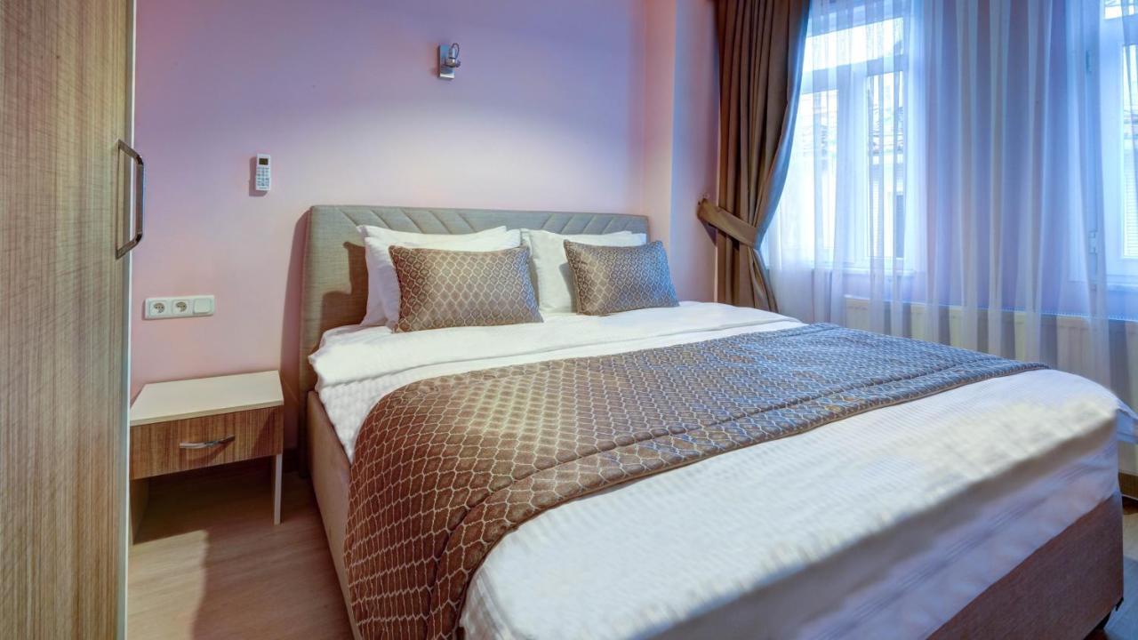 Seven Roses Apart Hotel Istanbul Bagian luar foto