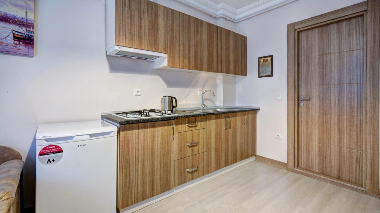 Seven Roses Apart Hotel Istanbul Bagian luar foto